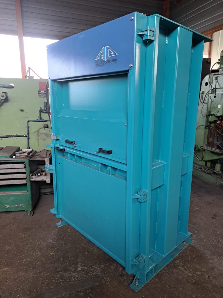 Austro APV 300